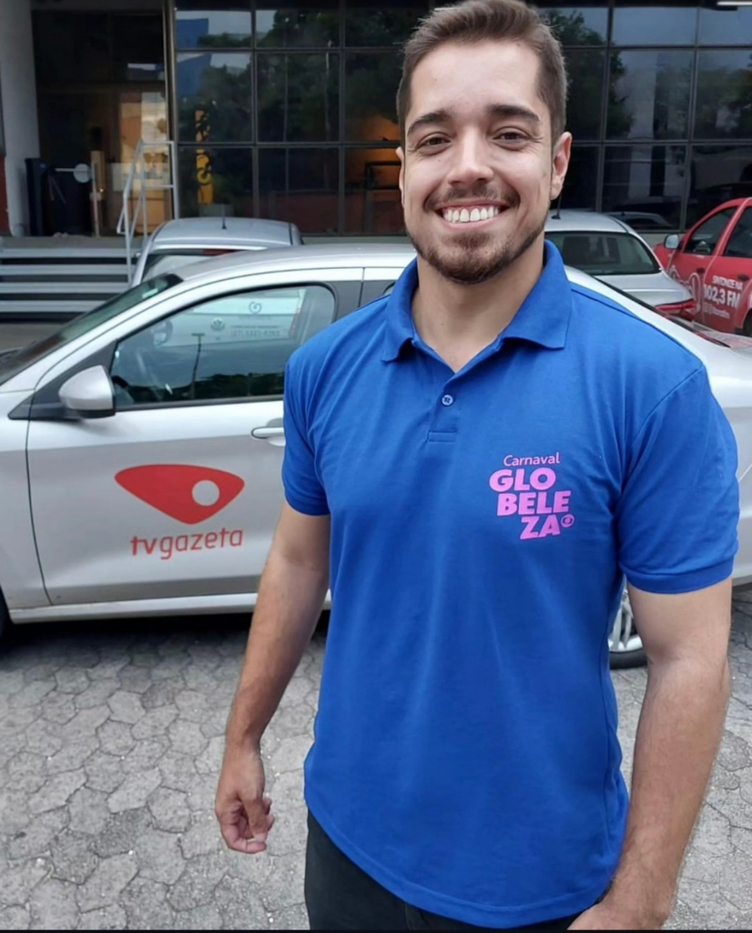 MORRE O JORNALISTA CAÍQUE VERLI, DA TV GAZETA, AOS 33 ANOS.
